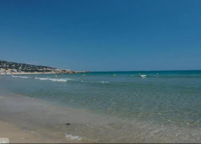 Magnifique Studio A Deux Pas De La Plage Parking